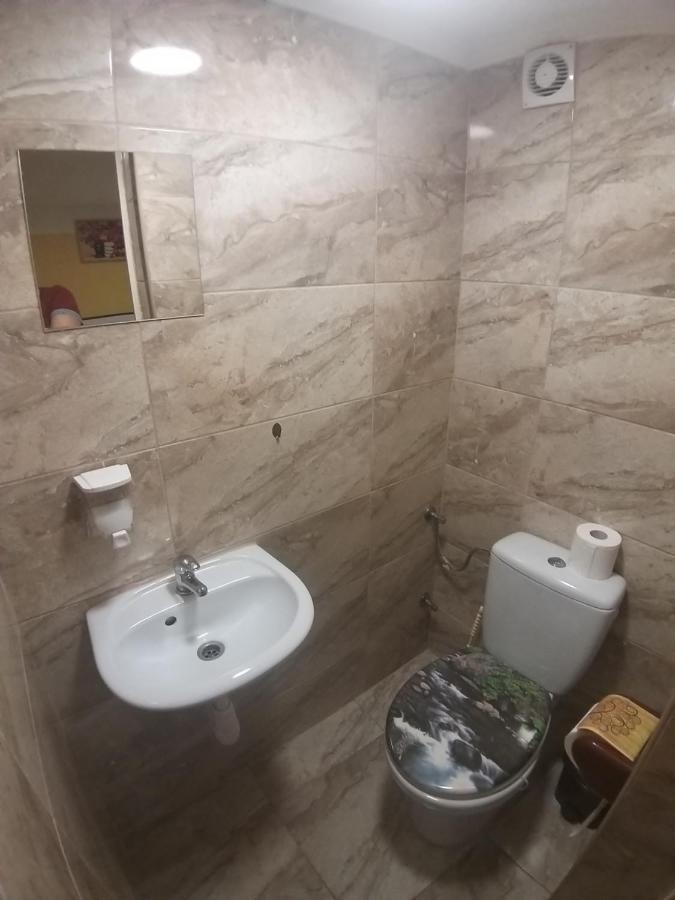 Deniz Guesthouse بودابست المظهر الخارجي الصورة
