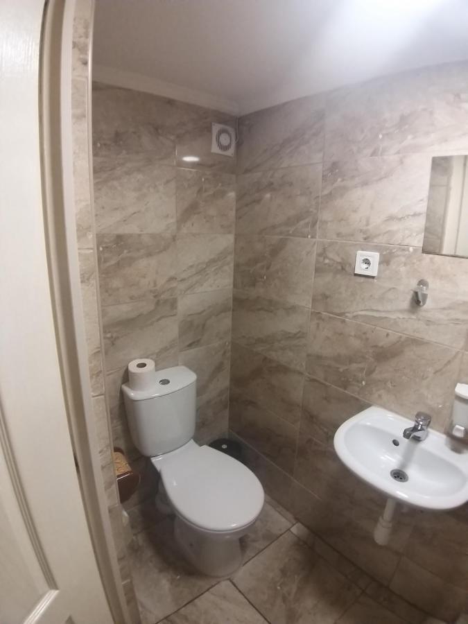 Deniz Guesthouse بودابست المظهر الخارجي الصورة